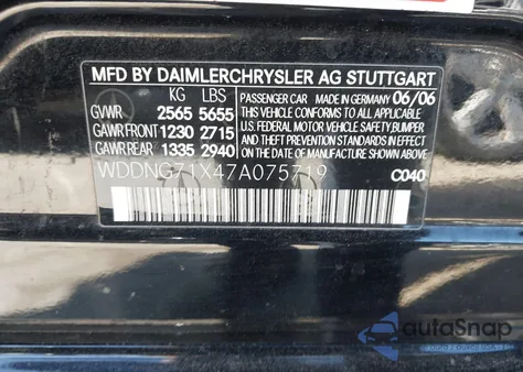 2007 Mercedes-Benz S 550 z USA, uszkodzony, nr VIN WDDNG71X47A075719